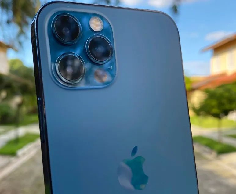 iPhone 12 Pro