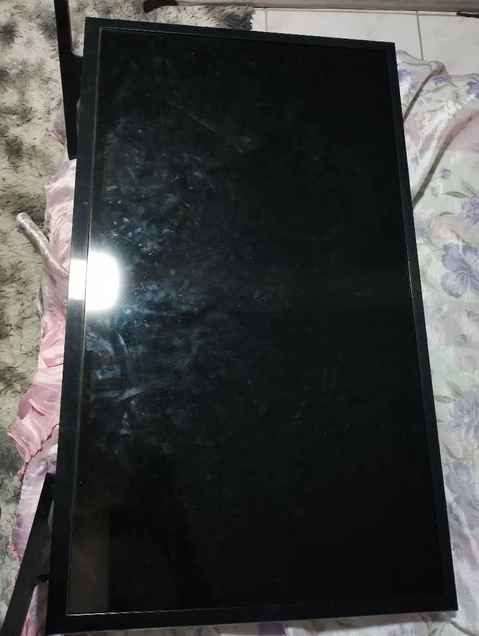 Vendo tv de 32 polegadas com defeito 