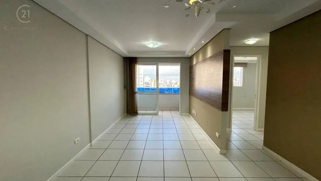 Apartamento para alugar em Londrina, Centro, com 2 quartos, com 69.39 m², Edifício Solário - Foto 4