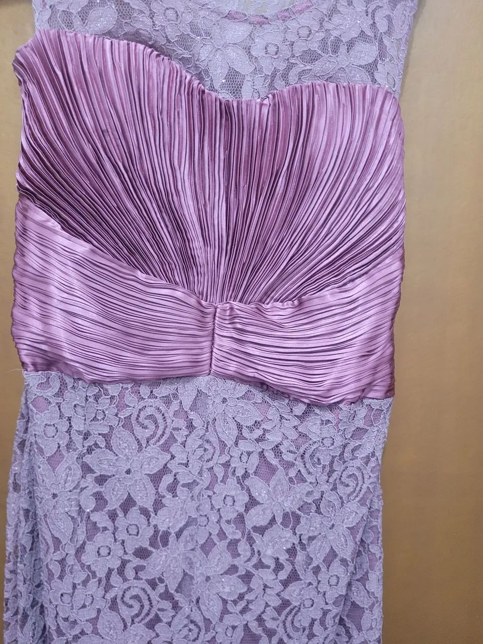 Vestido vinho com Renda - Foto 3
