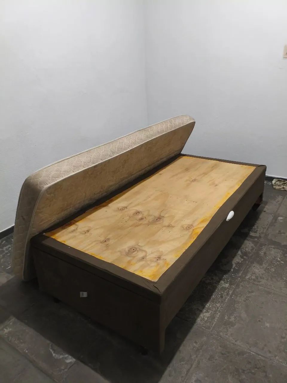 Cama baú solteiro 