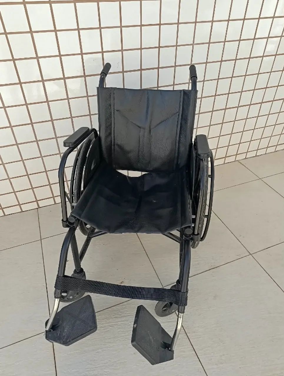 Cadeira de Rodas usada 