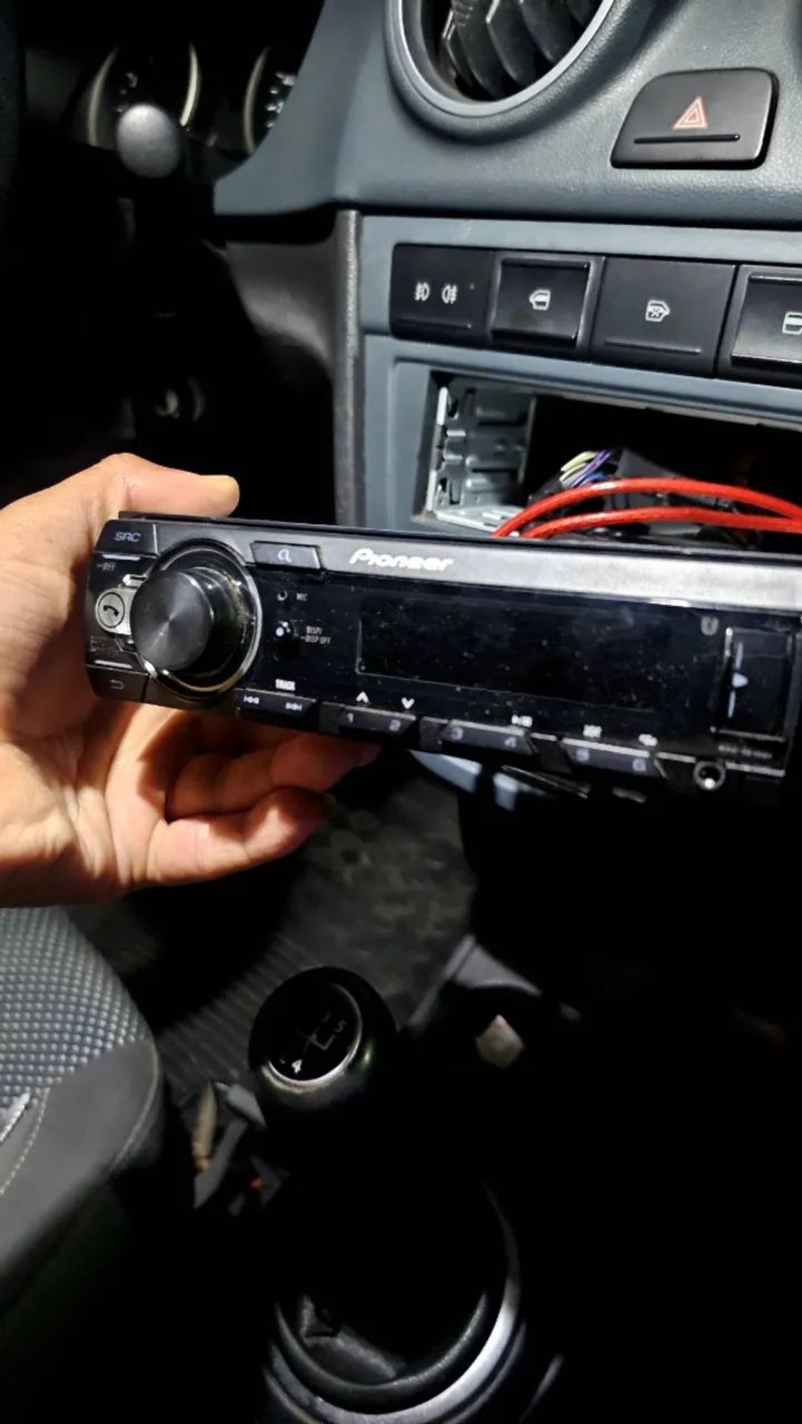 Pioneer com Bluetooth mvh 218 st