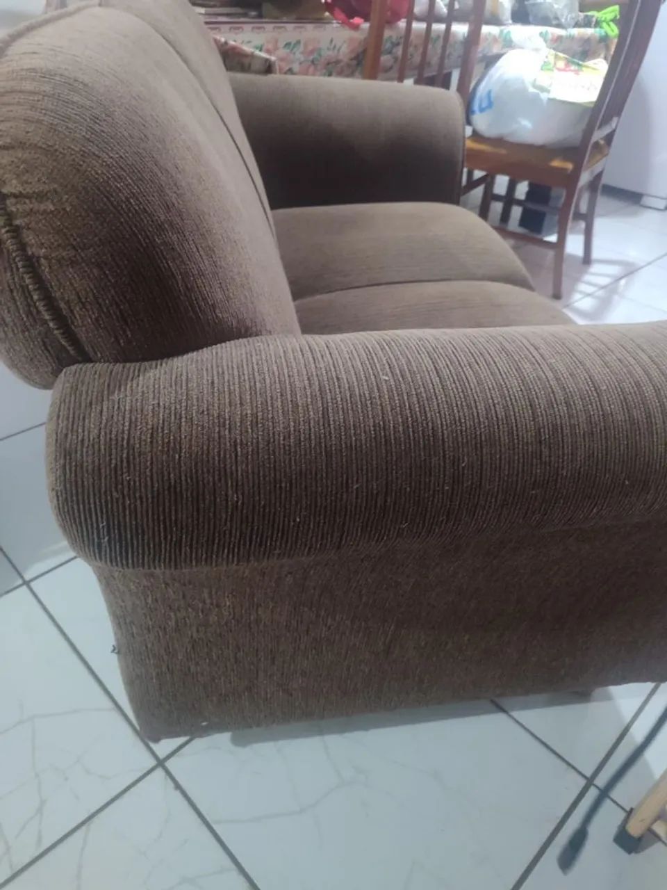 Sofá 2 lugares com pé, super confortável. - Foto 2