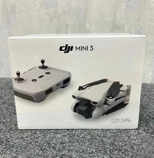 DJI Mini 3 com bateria extendida com menos de 6 ciclos.  Grava em 4k e na vertical.