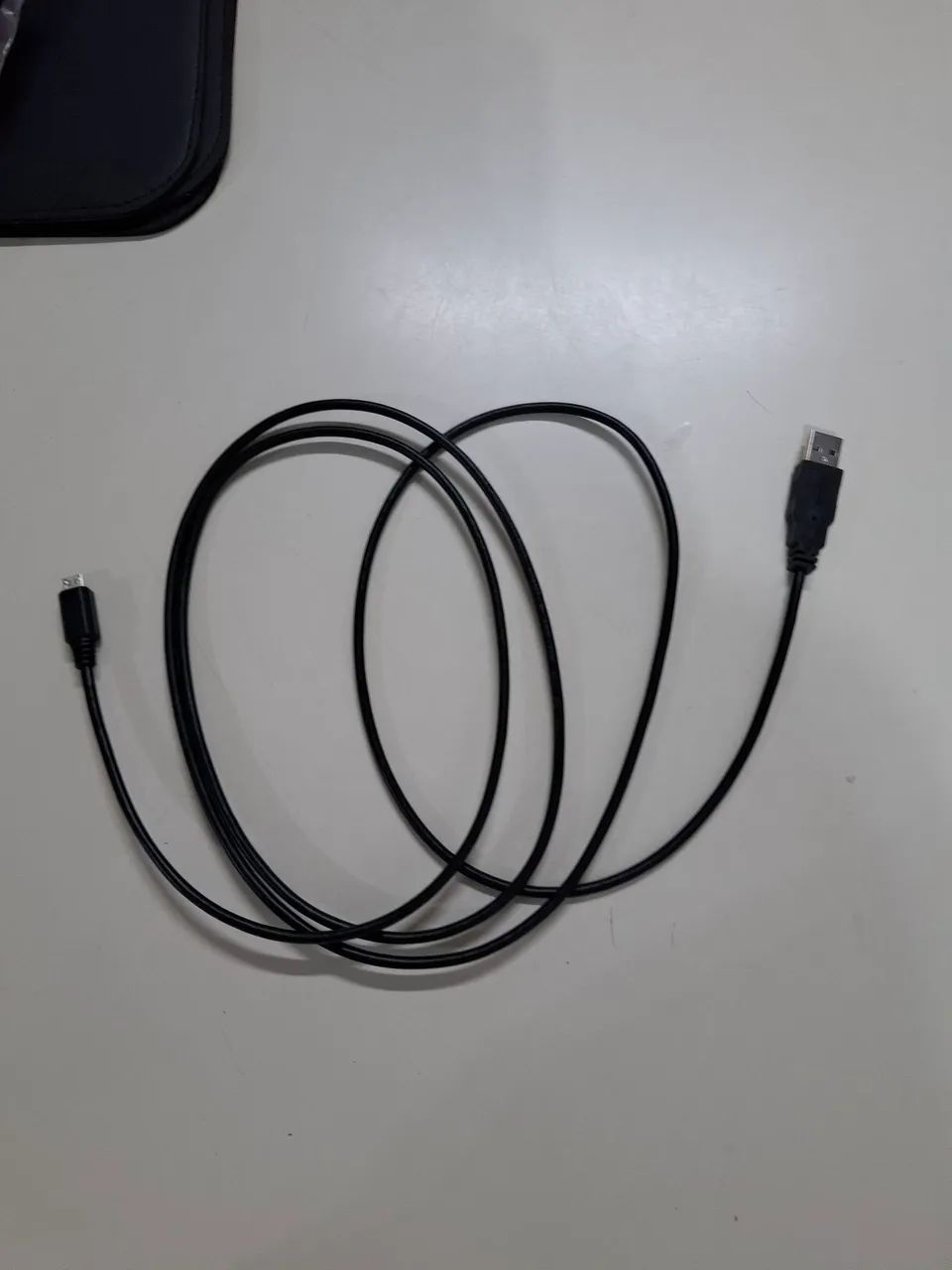 Cabo USB 2.0 Tripp Lite USB-A para Micro USB 1,8m  - Foto 2