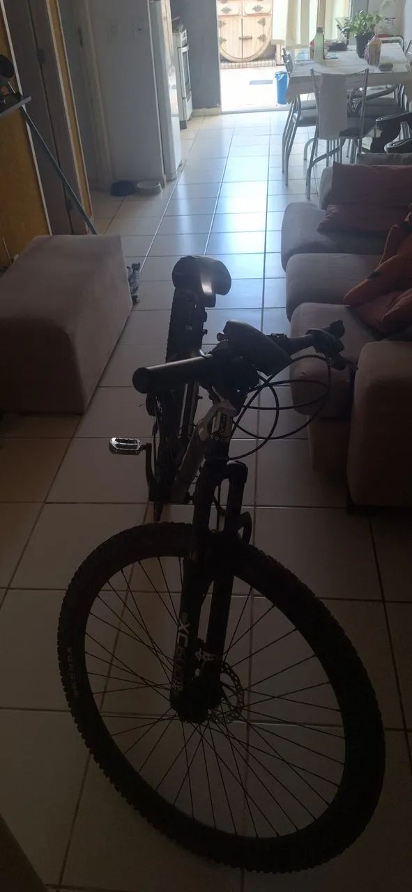 Bicicleta Athena - Foto 3