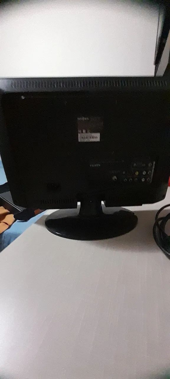 TV LCD 18 POLEGADAS  - Foto 2