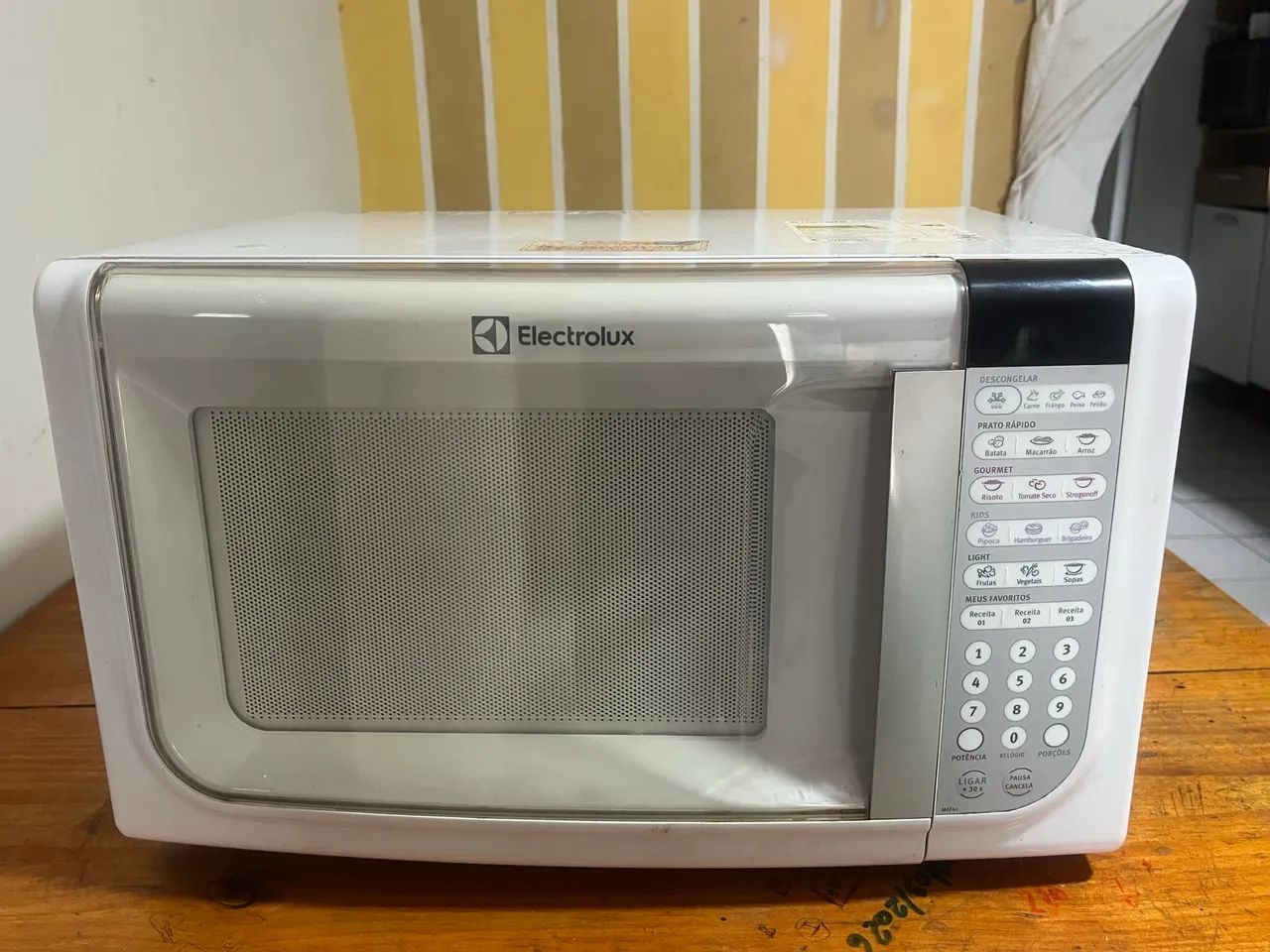 Microondas Electrolux 31 litros 