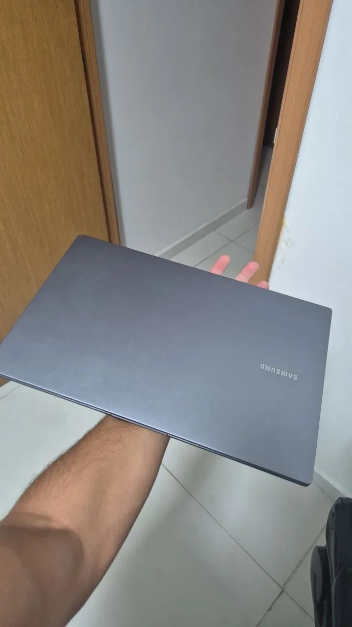 Galaxy Book 4 I7