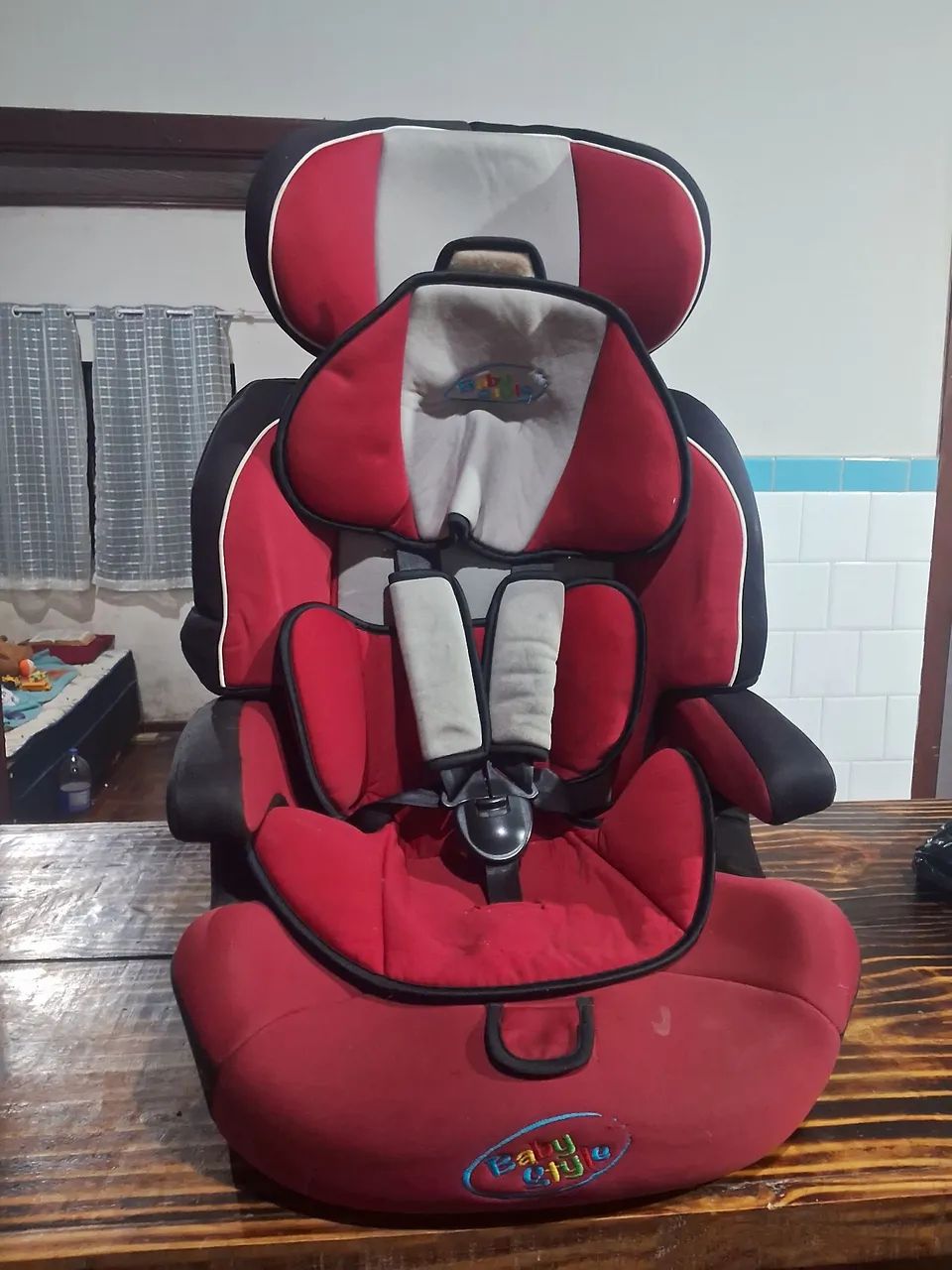 Cadeirão 2 em 1 assento 