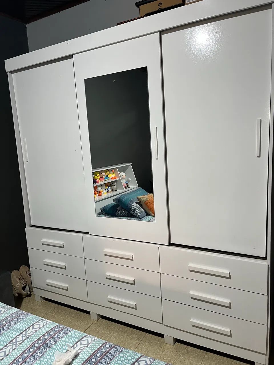 Guarda Roupa em ótimo estado 