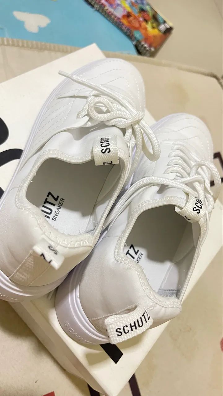 Tênis Schutz 37