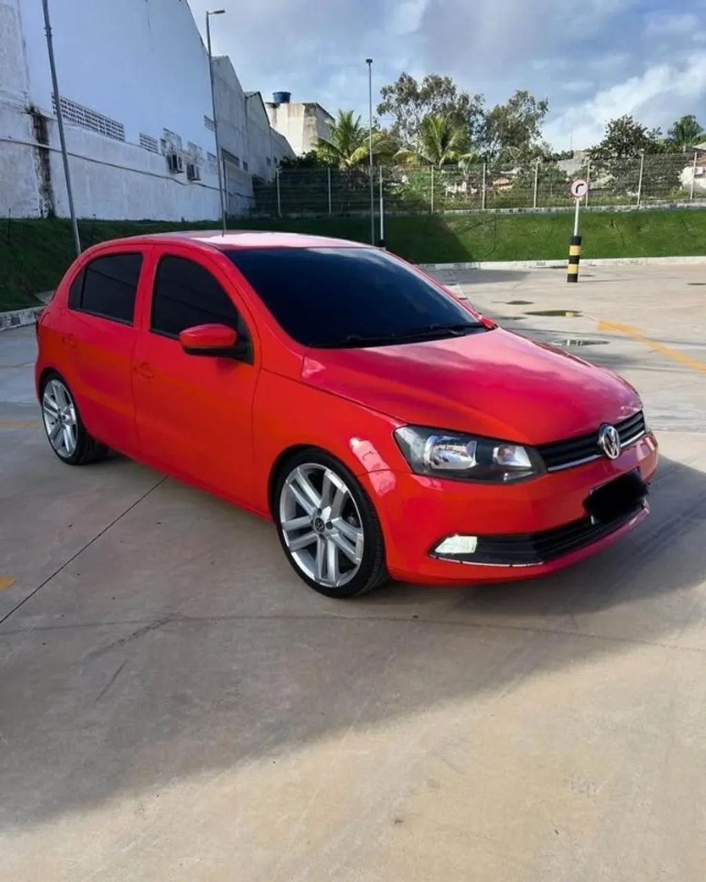 Volkswagen Gol Gol (novo) 1.0 Mi Total Flex 8V 4p 2014