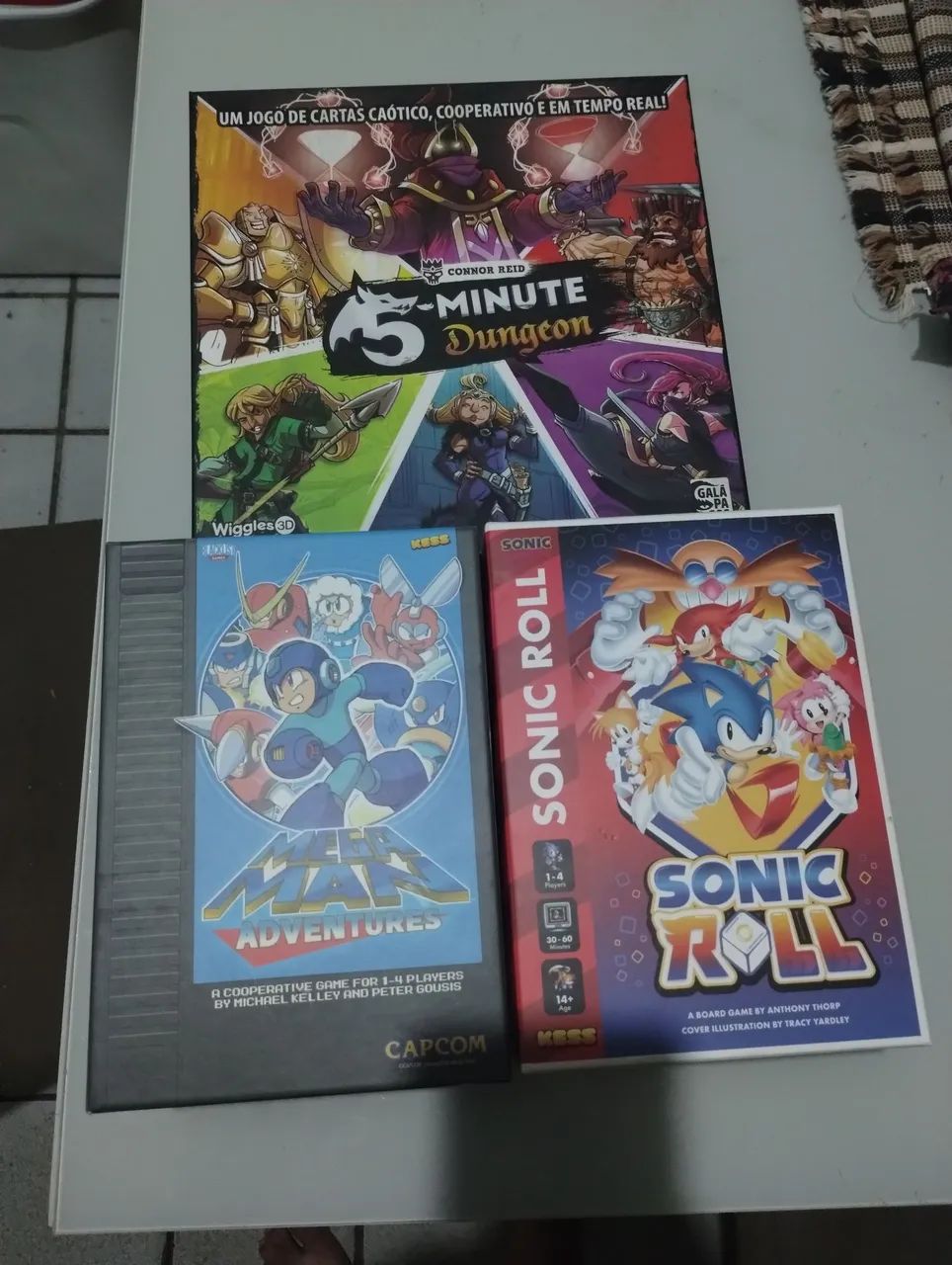 3 board games - megaman, sonic e 5 minutes 