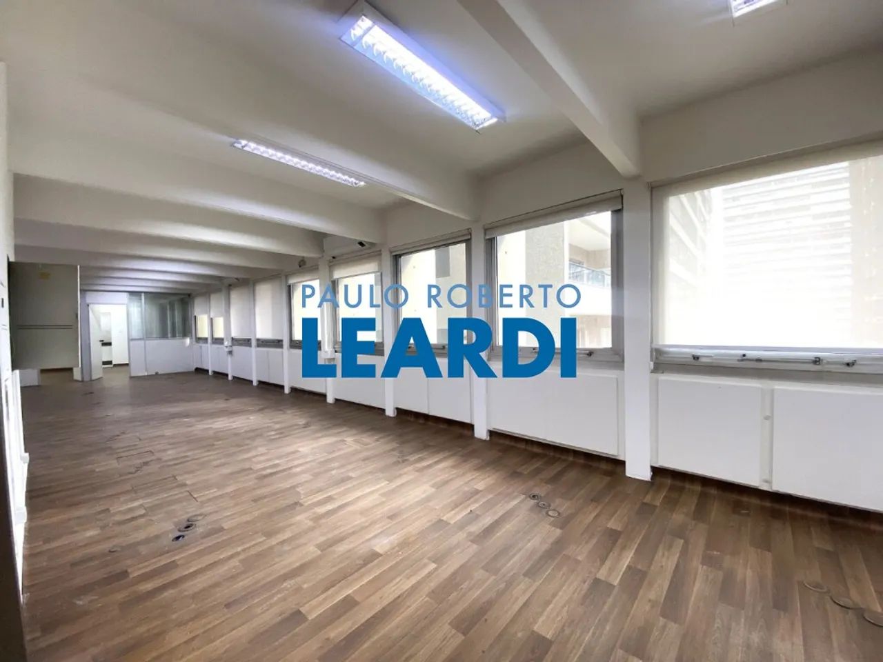 CONJ. COMERCIAL - CERQUEIRA CÉSAR - SP