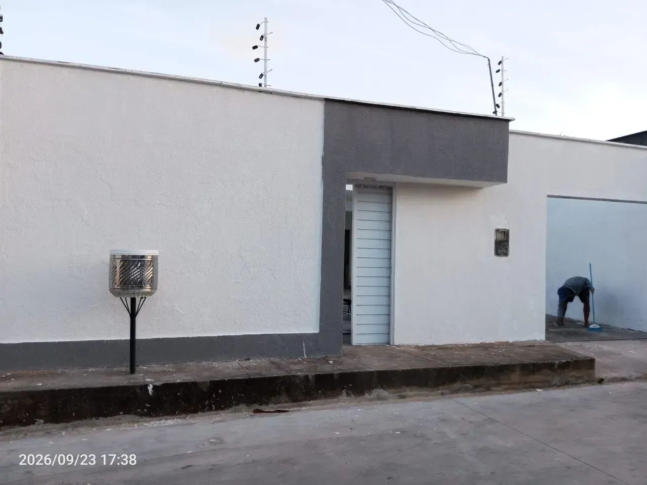 ALUGO | CASA ARAÇAGI | PROX ATACADÃO | 3 SUÍTES