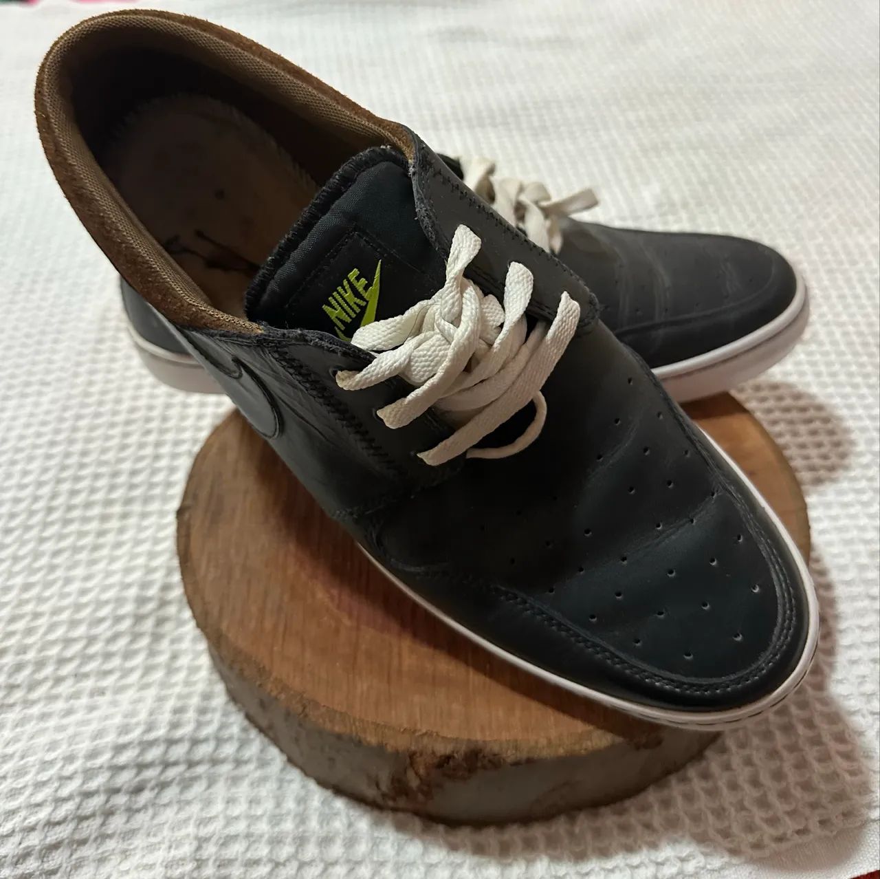 Sapatênis couro Nike 43