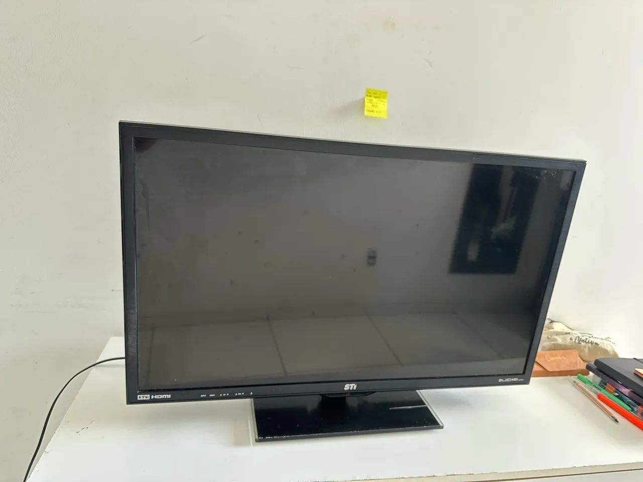 TV LED Semp Toshiba STI 32 polegadas - sem controle - Foto 2