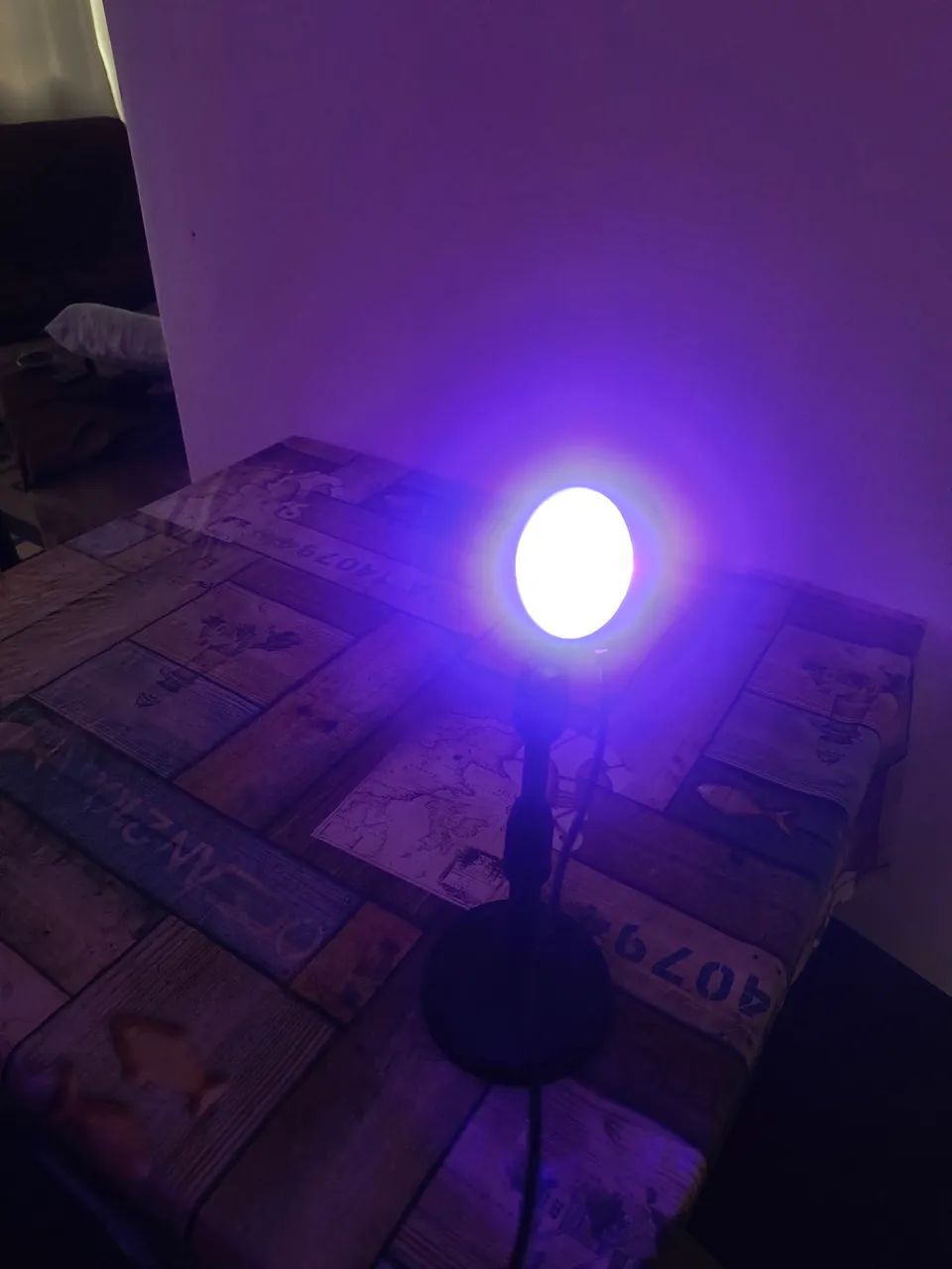 Abajur de iluminação colorida - Foto 2