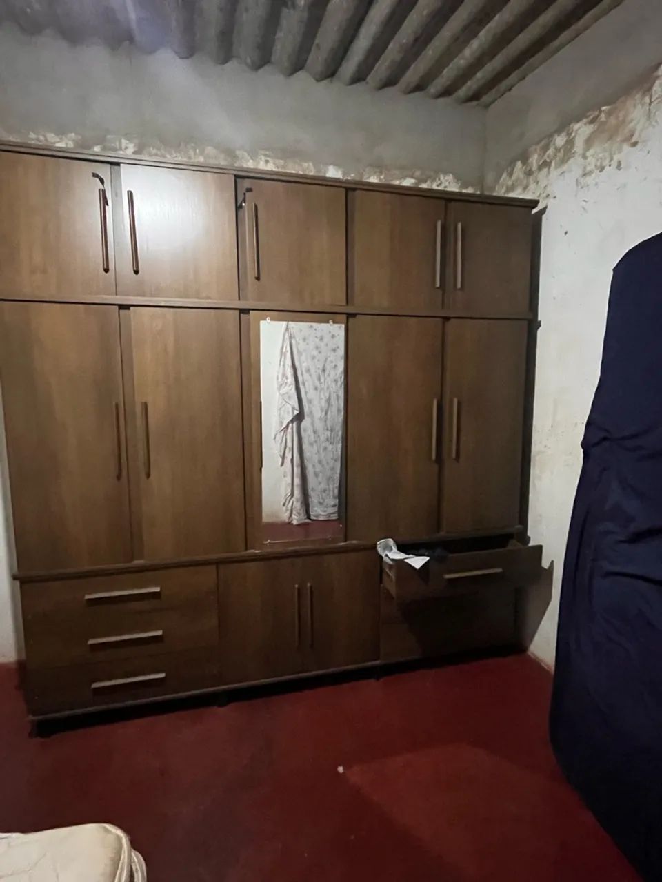 Vende-se guarda roupa 