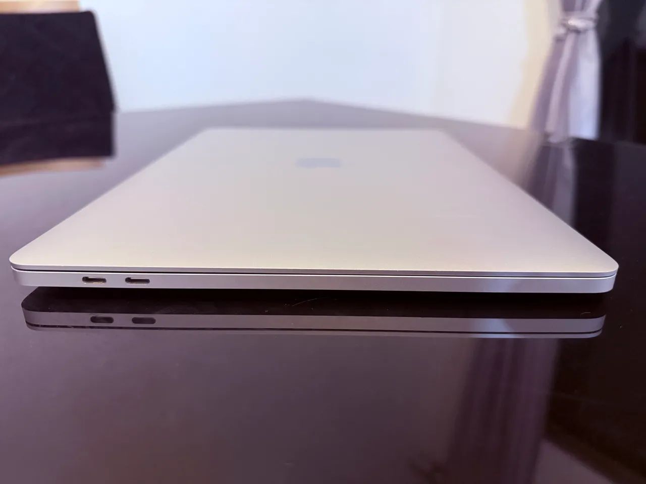 Apple MacBook Pro 2019 TOUCHBAR || 16Gb RAM || 256Gb SSD
