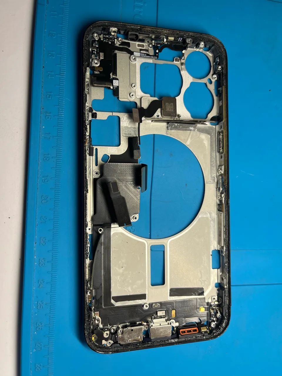 Carcaça iPhone 15 