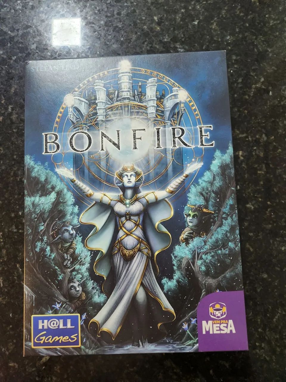 Bonfire board game em PT, com sleeves e caixa organizadora 