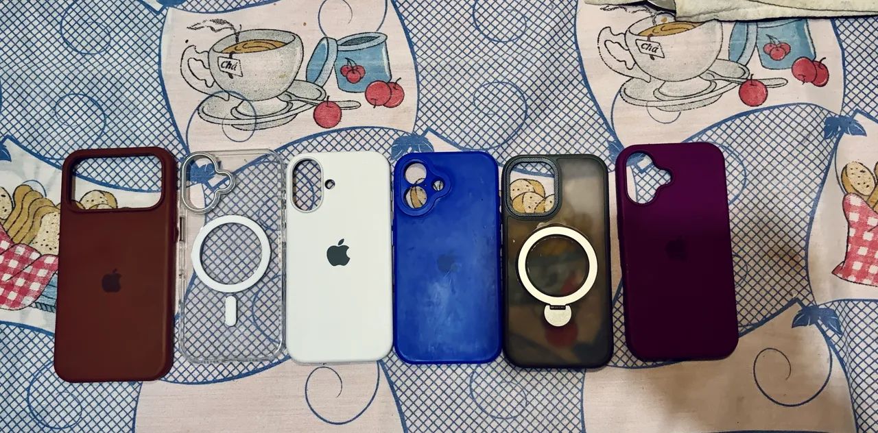 CAPAS IPHONE 16 USADAS