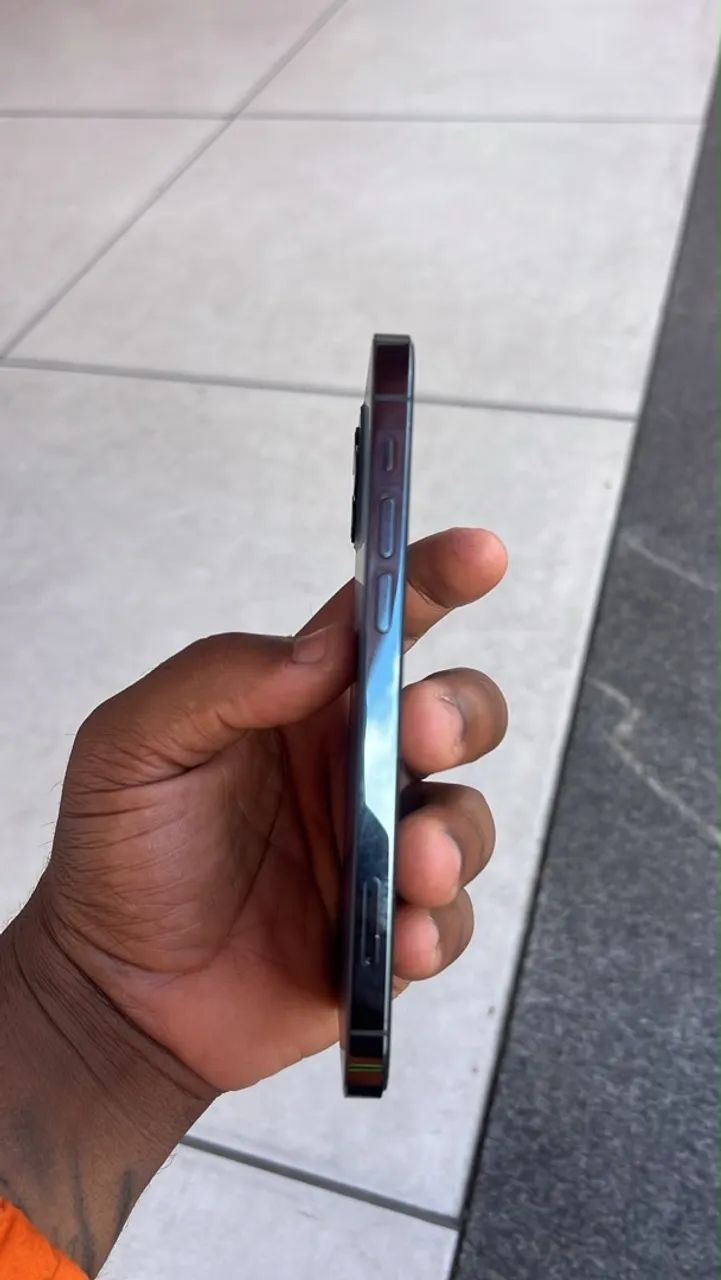 iPhone 12 Pro  - Foto 3