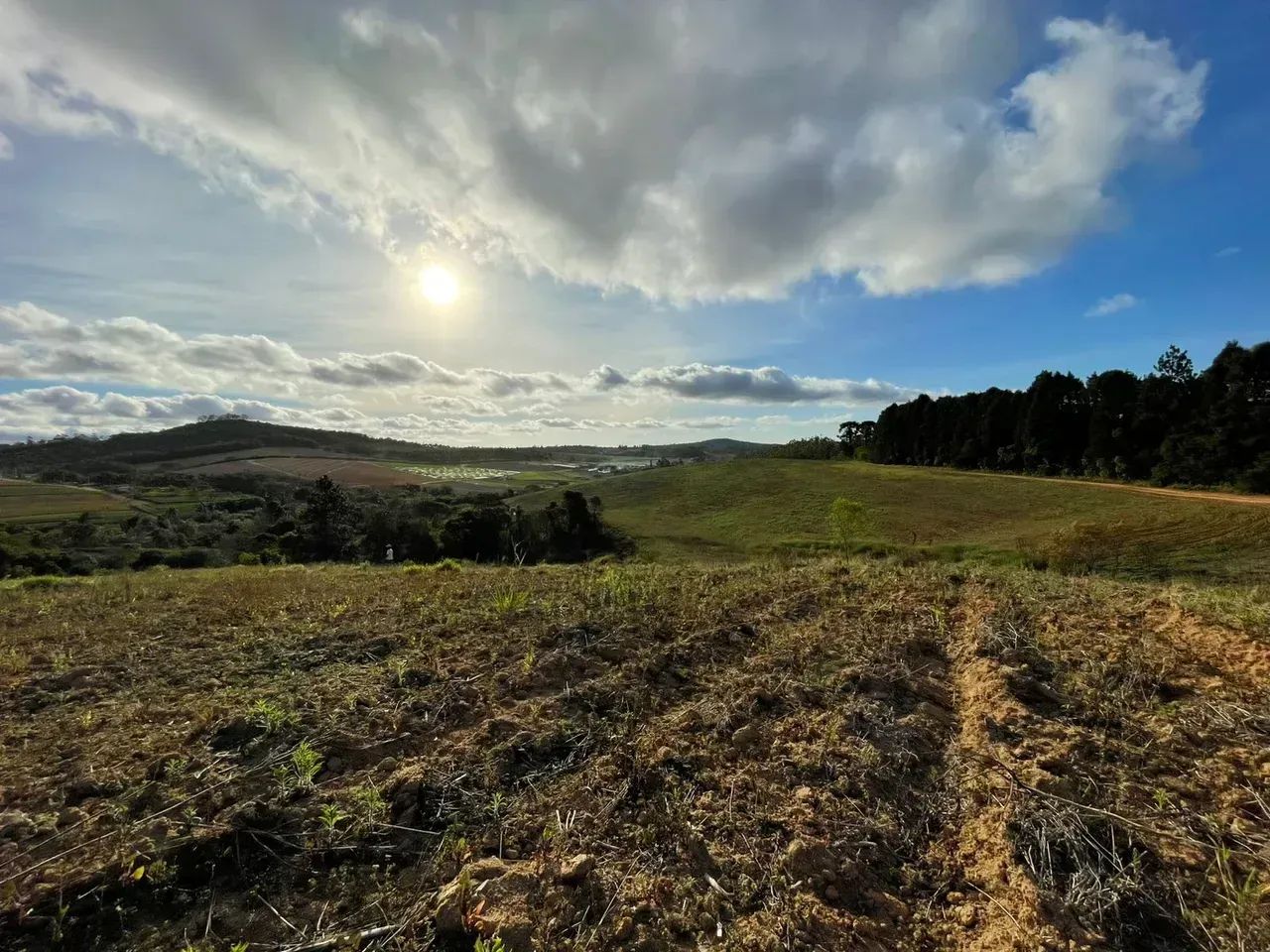 GRANDE OPORTUNIDADE EM CAUCAIA DO ALTO - Foto 5