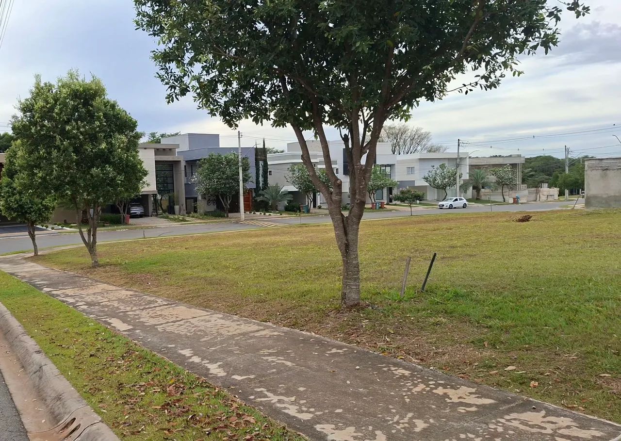 Lote com excelente localização  - Foto 5