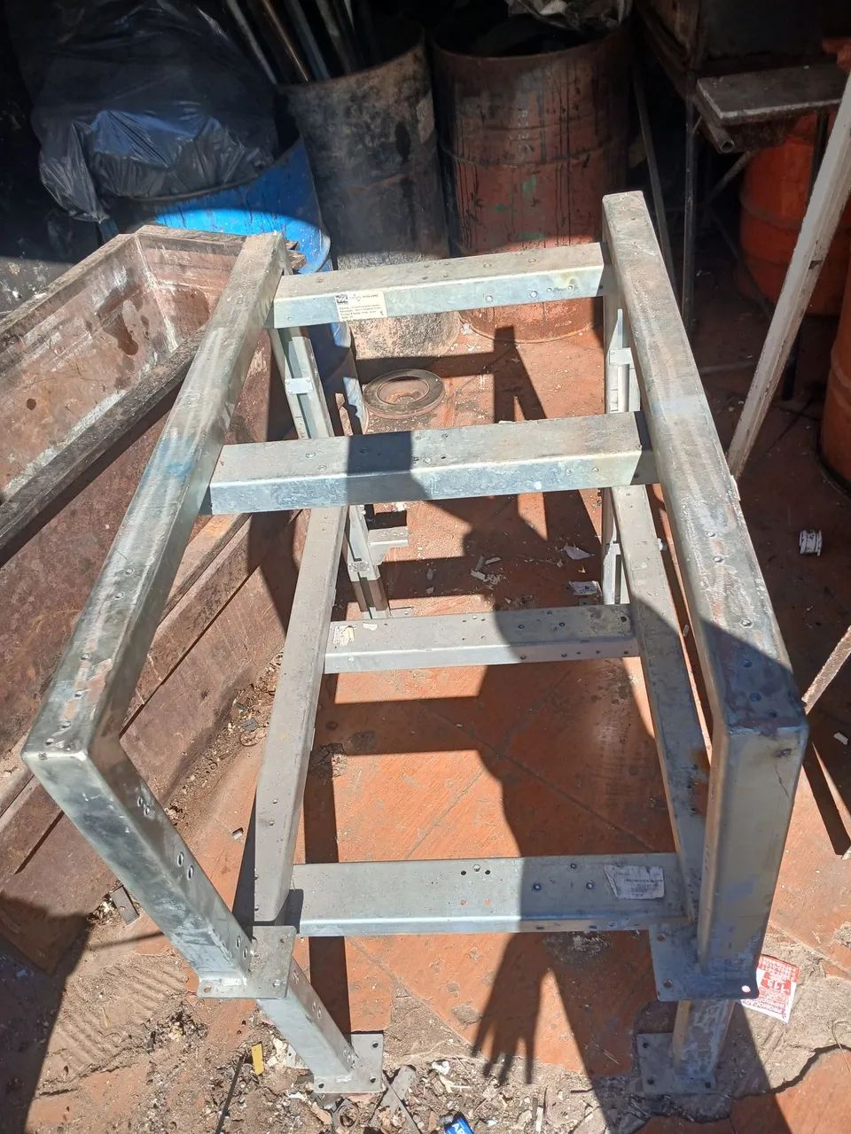 Bancada de serviço reforçada  - Foto 2
