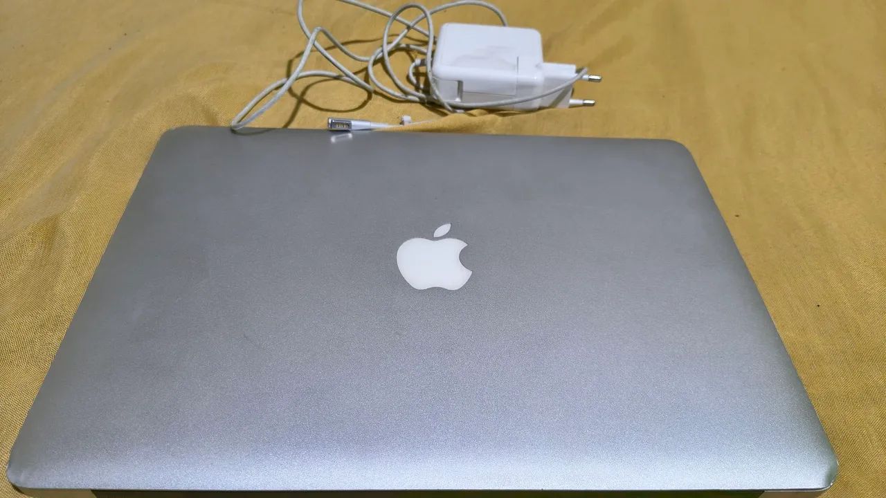 MacBook Air 13.1 Intel Core 2 Duo