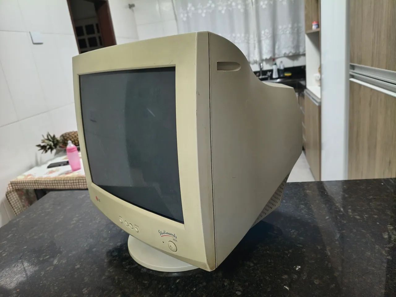Monitor LG Studioworks 563A - Foto 5