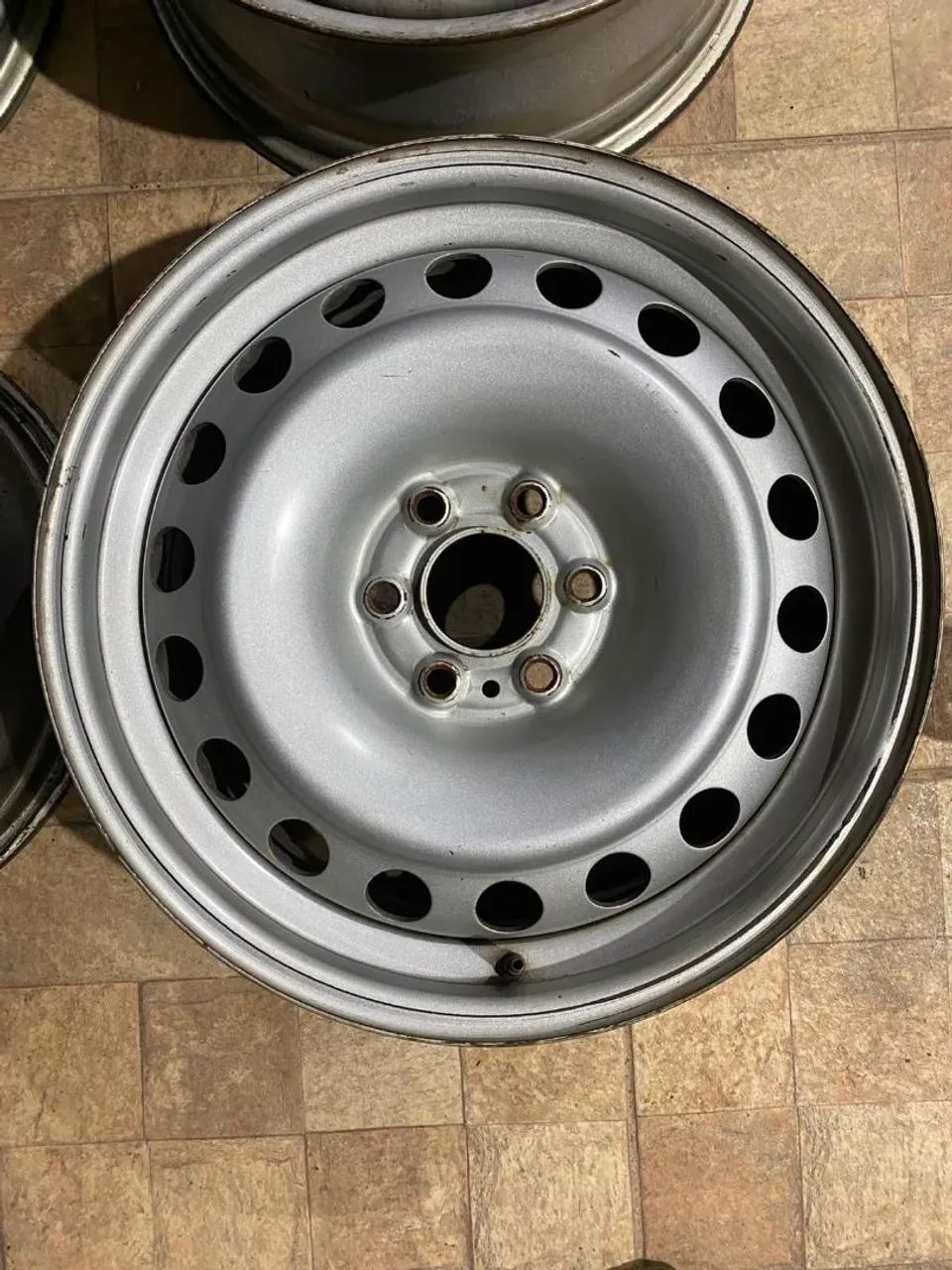 Roda da frontier aro 17