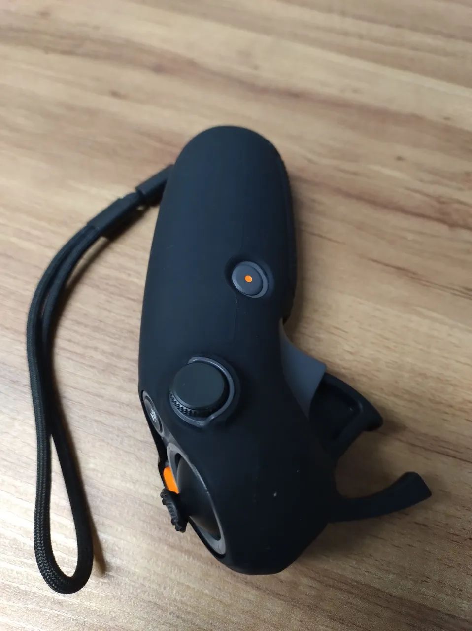 Dji controller Motion 3  em excelente estado de conservação com capinha de silicone  - Foto 4