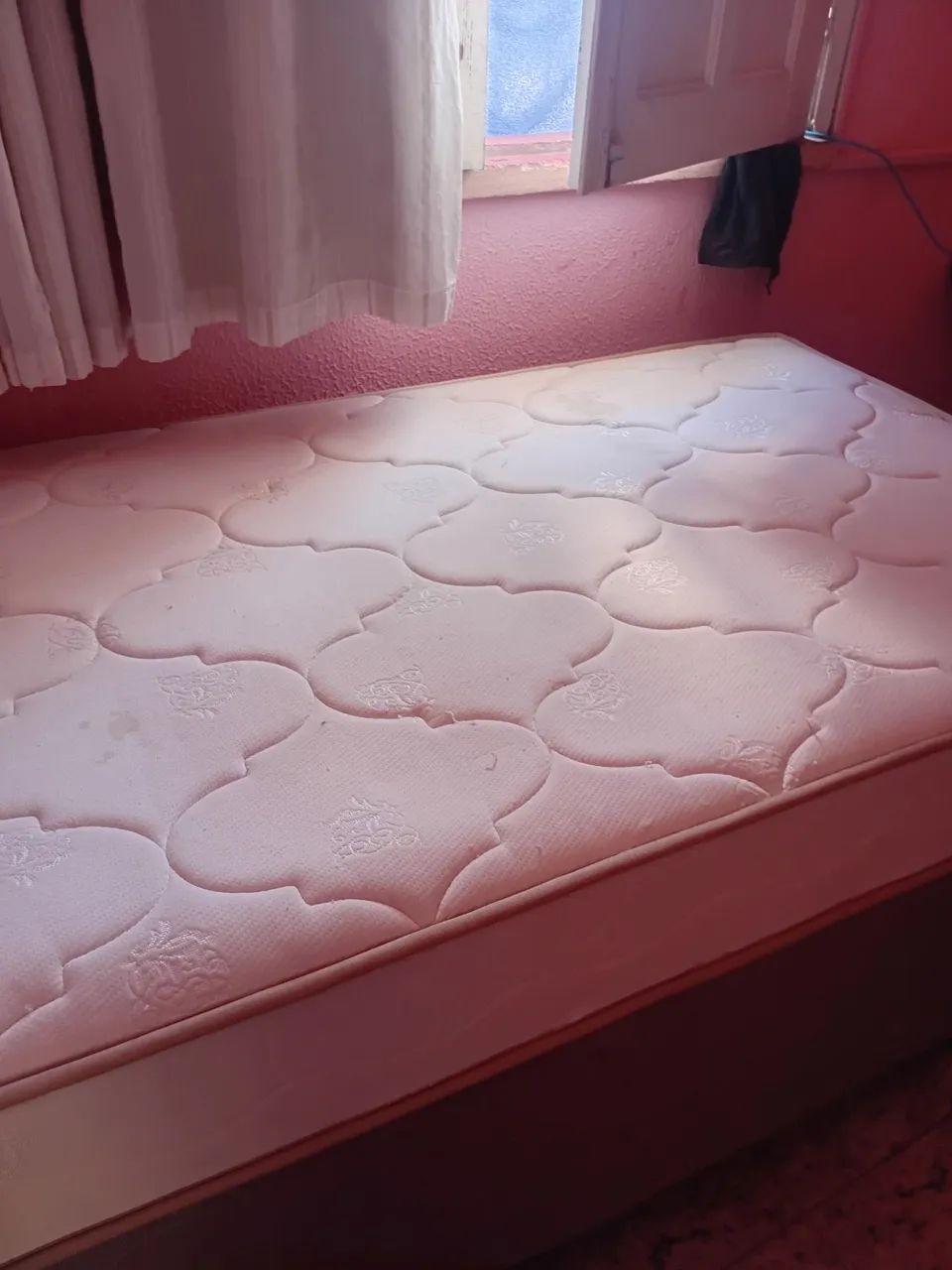 Cama de solteiro 