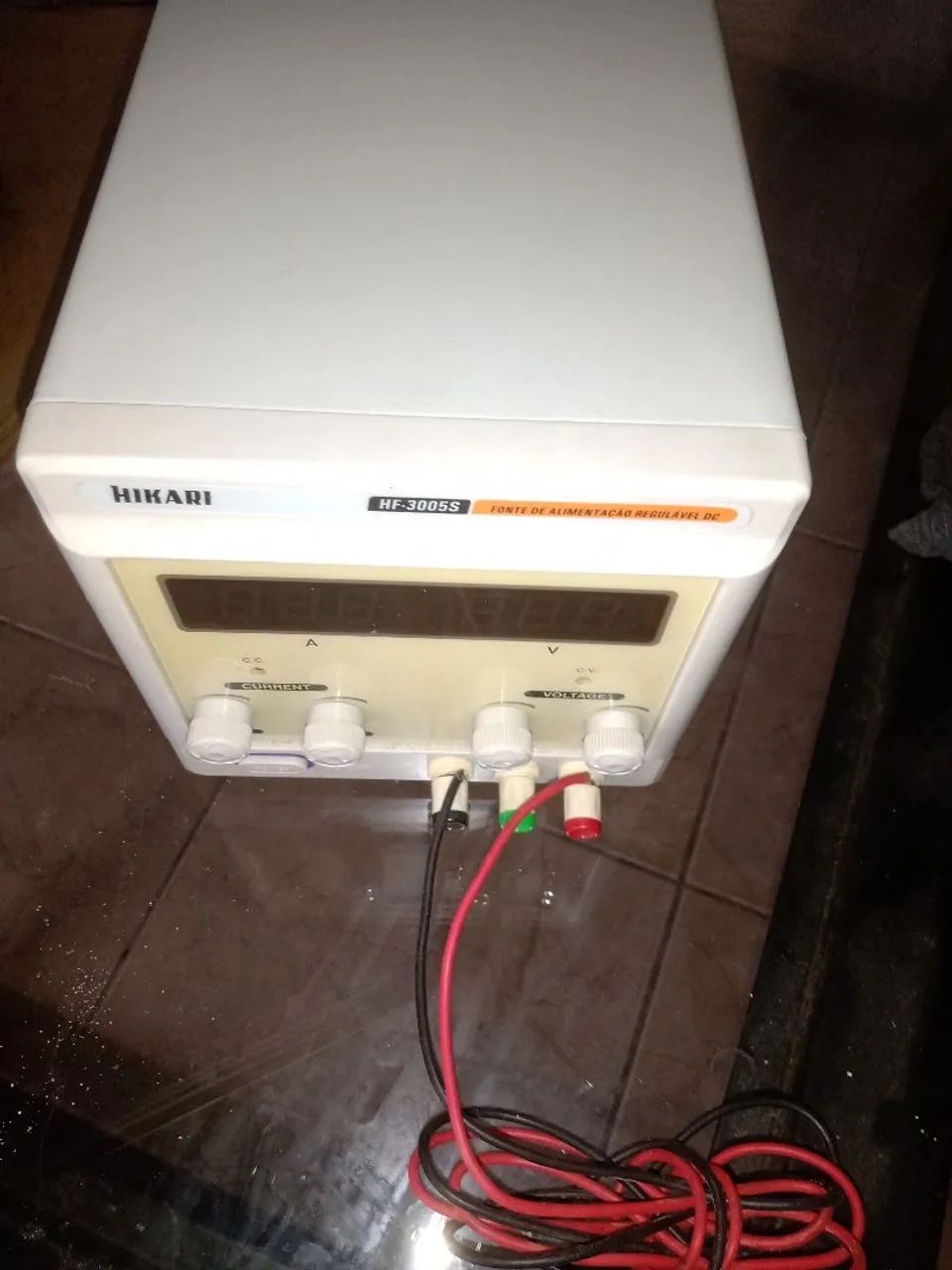 Fonte de alimentação de bancada  - Foto 2
