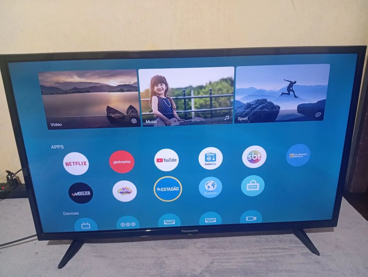 SMARTV PANASONIC 32"
