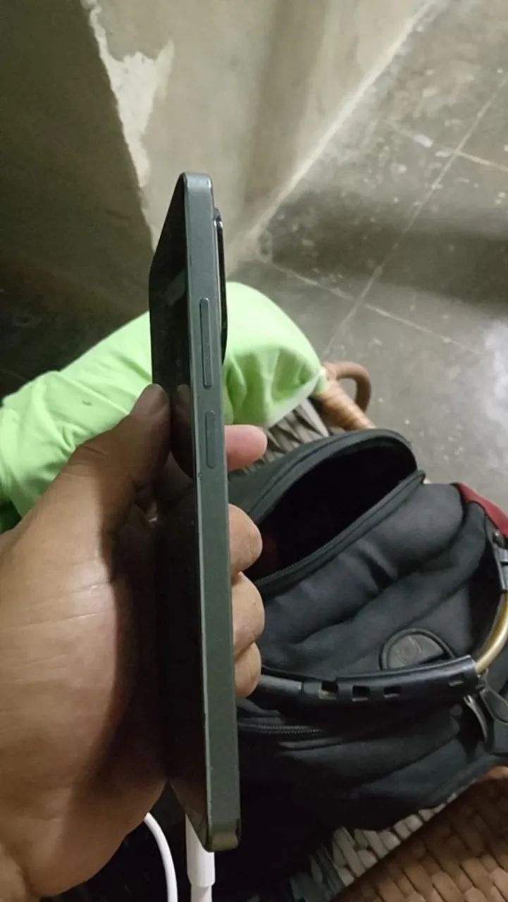 Vende-se Realme C67 