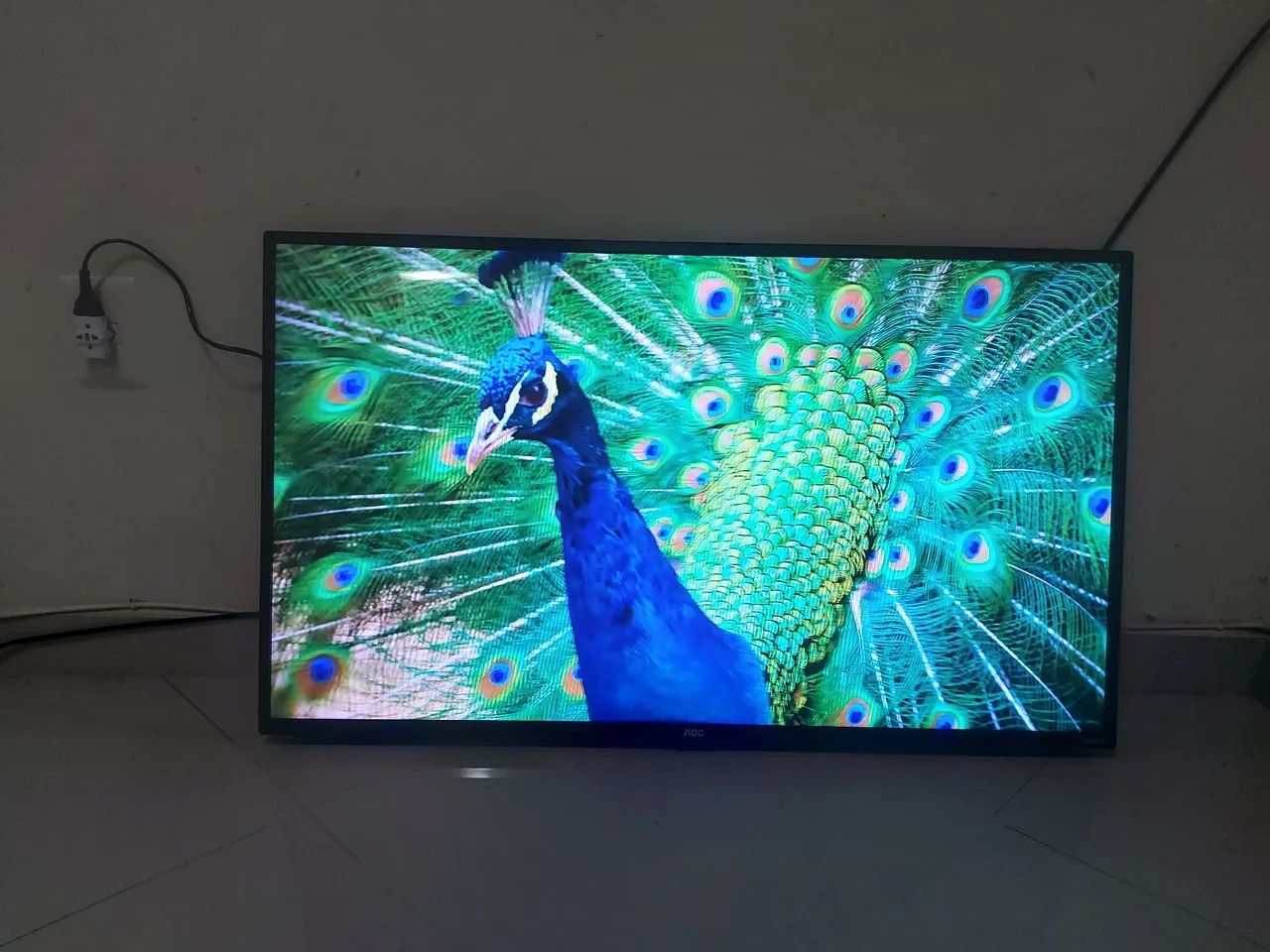 TV  SMART 43  AOC ROKU  - Foto 3