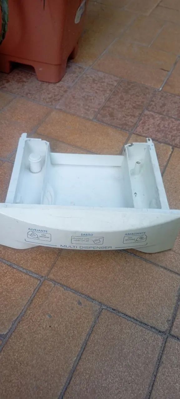 Dispenser de ge. king capacity