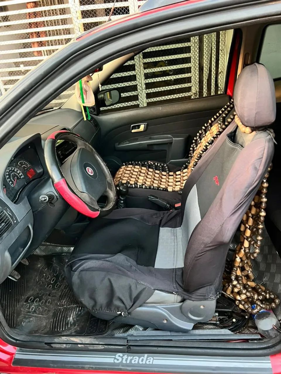 Fiat Strada Working 1.4 MPI Fire Flex 8V CD 2010 - Foto 3