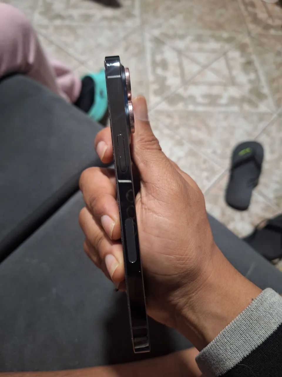 Vende-se Iphone 13 pro 256bg - Foto 4