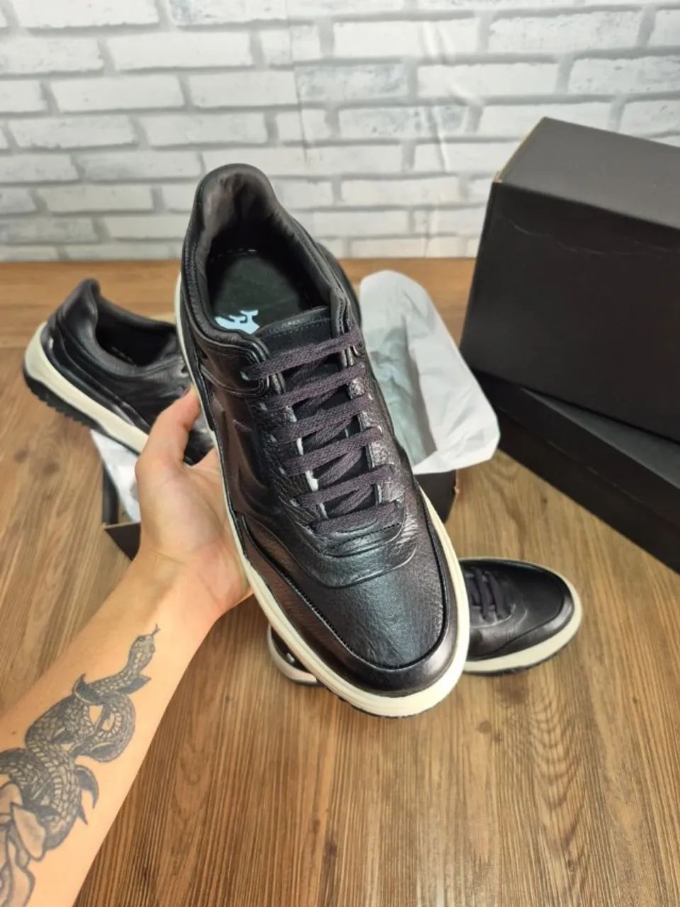 Reserva R-Broox Kick Couro Preto Premium Masculino - Disponível 38