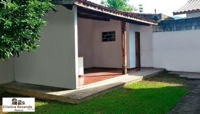 Casa ampla em terreno de 360 metros próximo praia/Martim de Sá - Foto 4