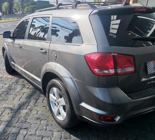Carro 7 lugares Fiat Freemont - oportunidade única - Foto 4