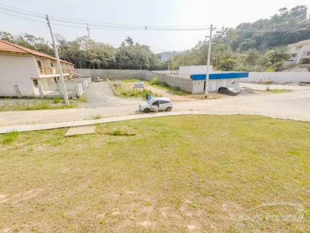 Terreno no bairro velha com 550m², todo cercado e com um contêiner no local. - Foto 8