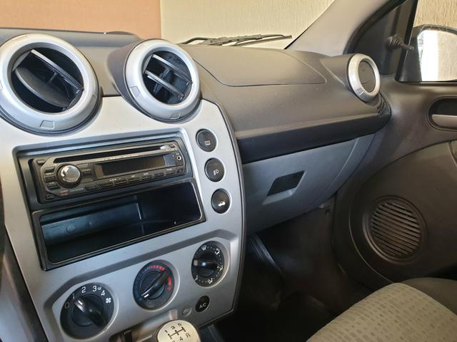Fiesta Sedan Flex 1.6 2010/2011 - Foto 3